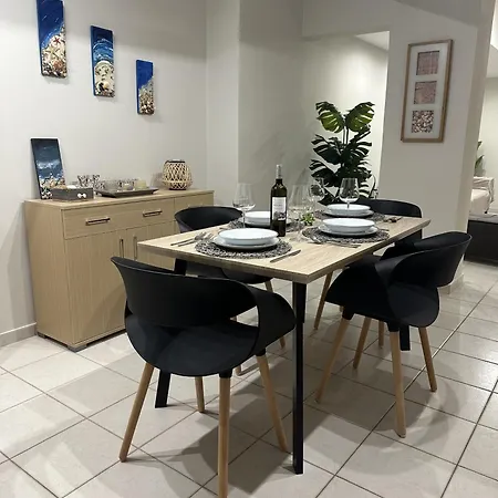 Sitia Beach Apartment
